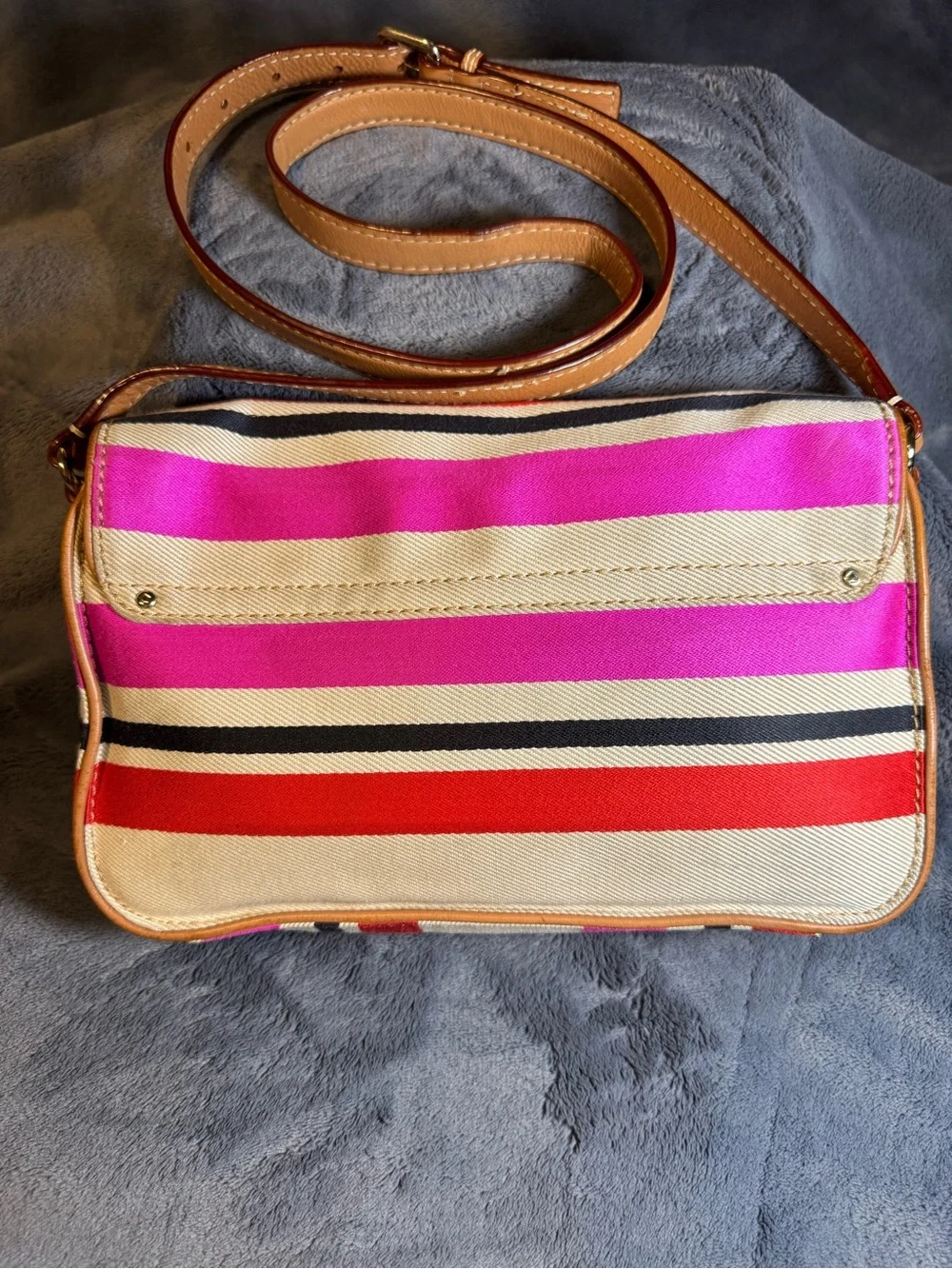 Kate Spade Fynn Crossbody inOak Island Stripe